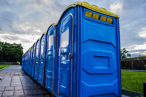 Best Portable restroom trailer rental  in Maysville, KY
